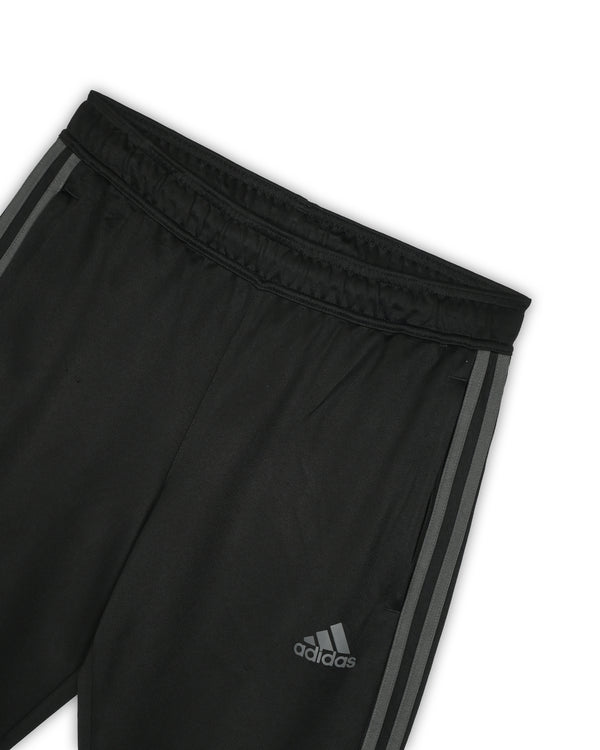 ADIDAS JOGGERS - M