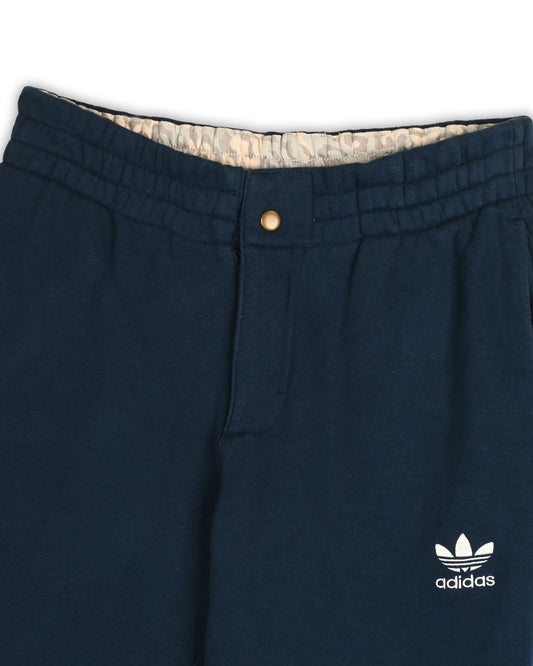 ADIDAS ORIGINALS JOGGERS - 28