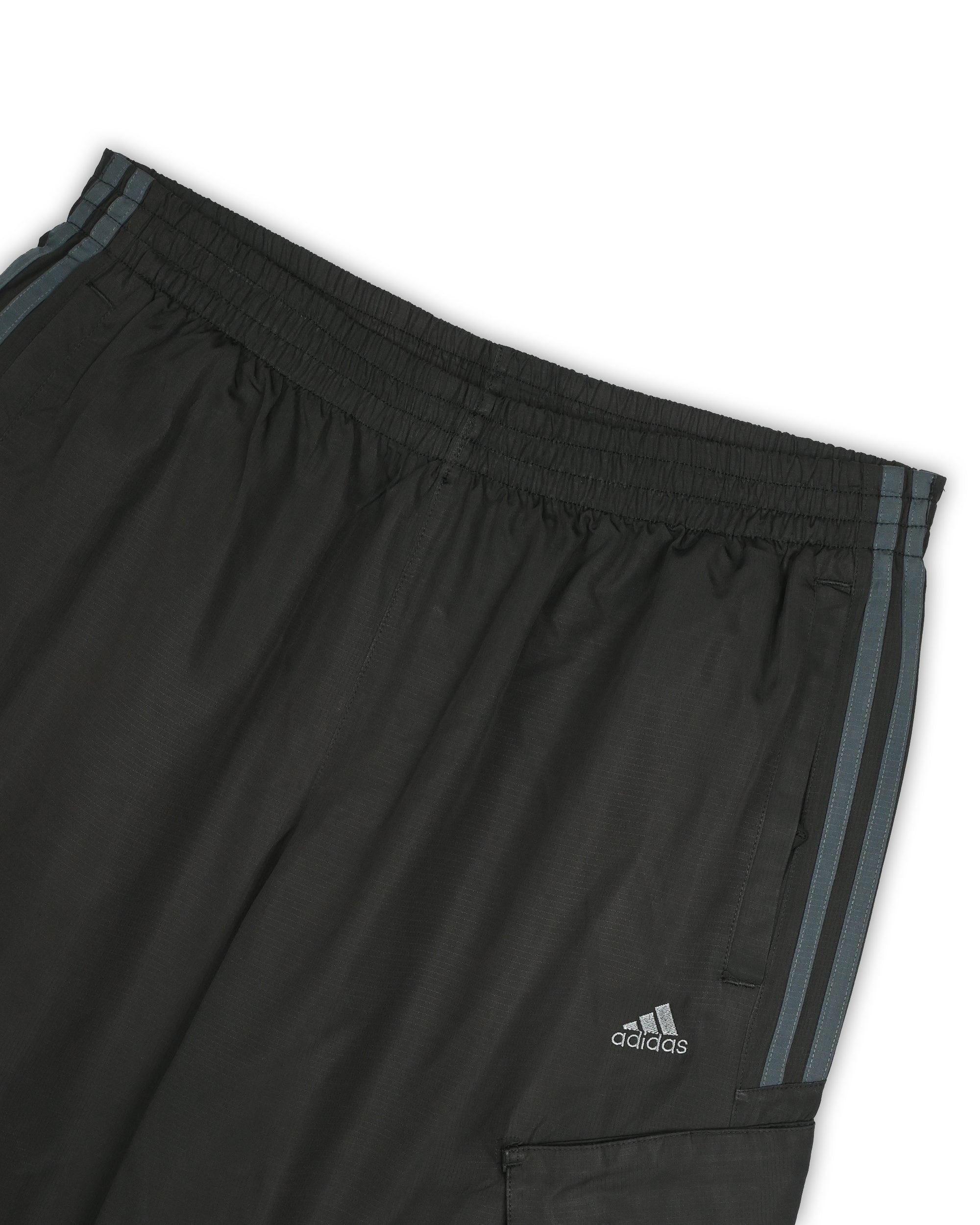 ADIDAS SHORTS - M