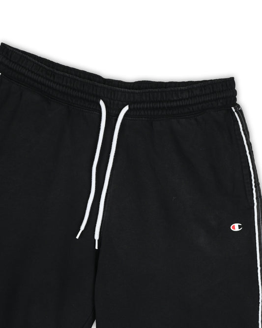 CHAMPION SHORTS - 32