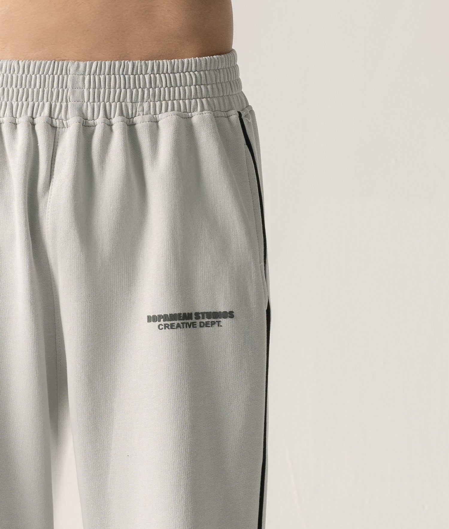 SIGNATURE SWEATPANTS - GREY