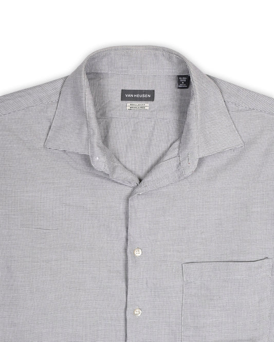 VAN HEUSEN SHIRT - M