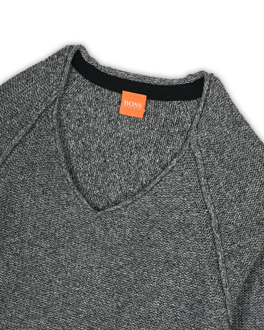 BOSS SWEATER - M