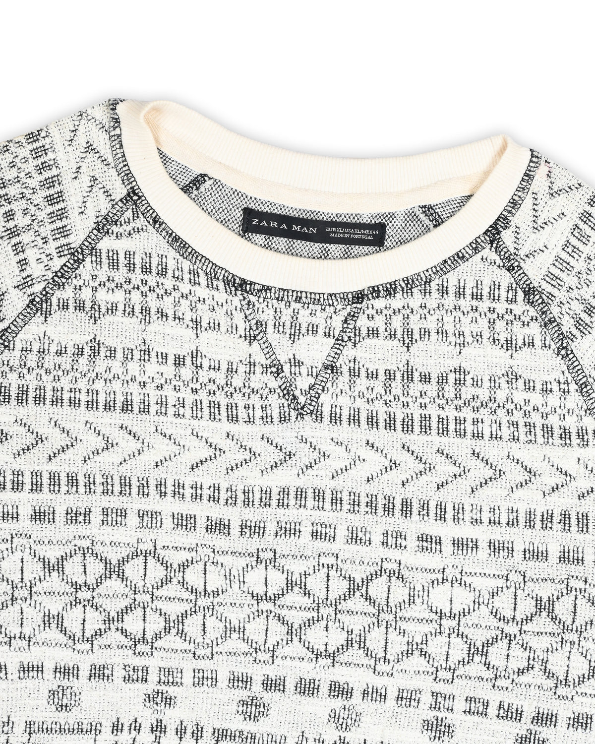 ZARA MAN TEXTURED KNIT SWEATER - S