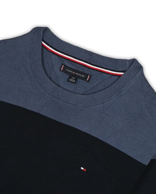 TOMMY HILFIGER SWEATER - L