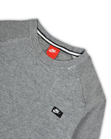 NIKE SWEATSHIRT - L