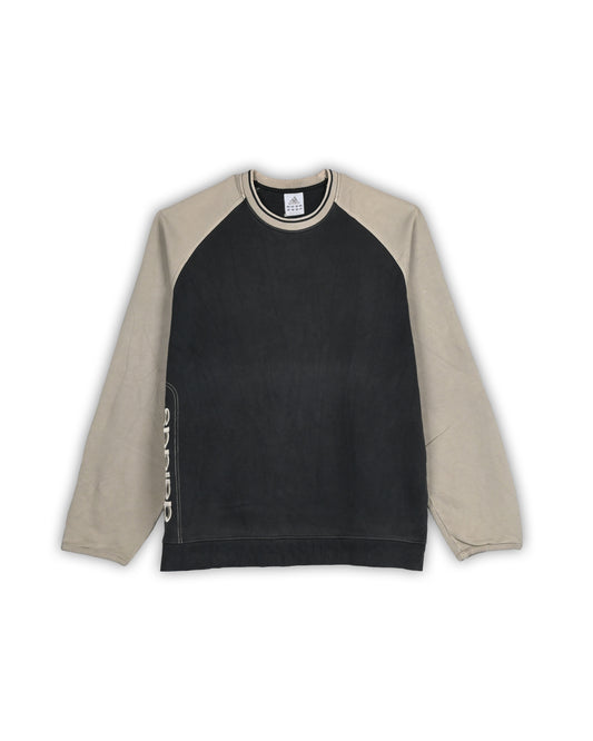 ADIDAS SWEATSHIRT - L