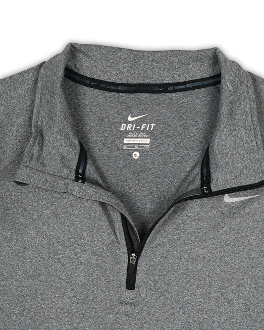NIKE DRI-FIT TRAINING T-SHIRT - XL