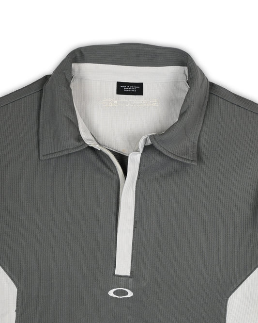 OAKLEY T-SHIRT - M