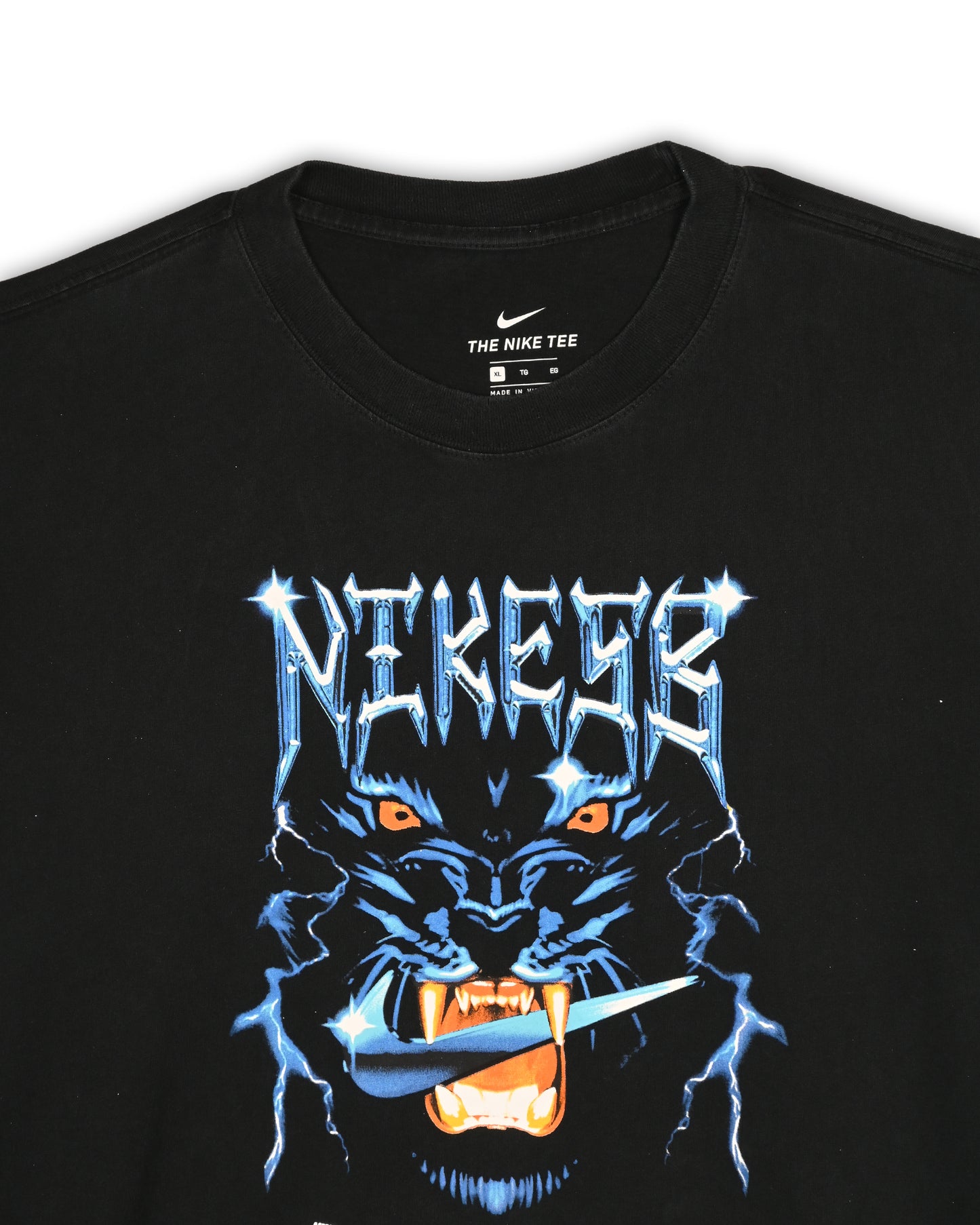 NIKE T-SHIRT - XL